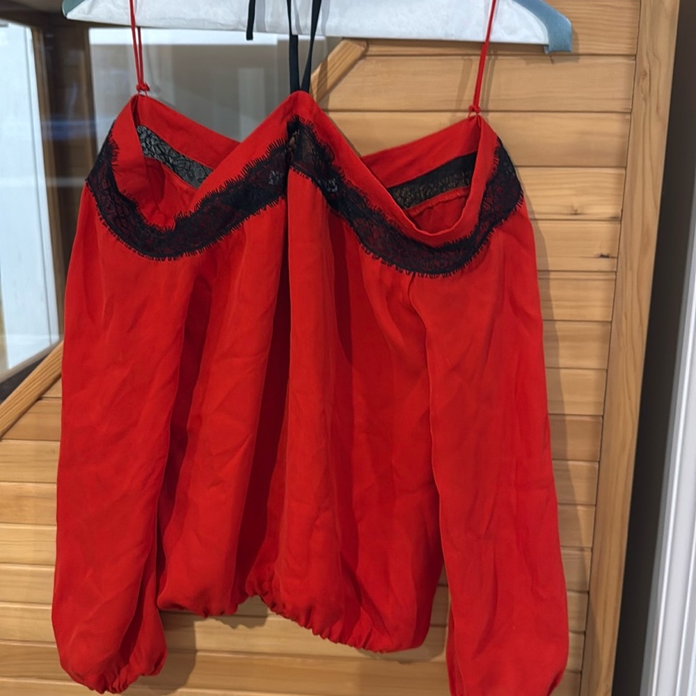 Womens Alice and Olivia crop top off the shoulders - size XS